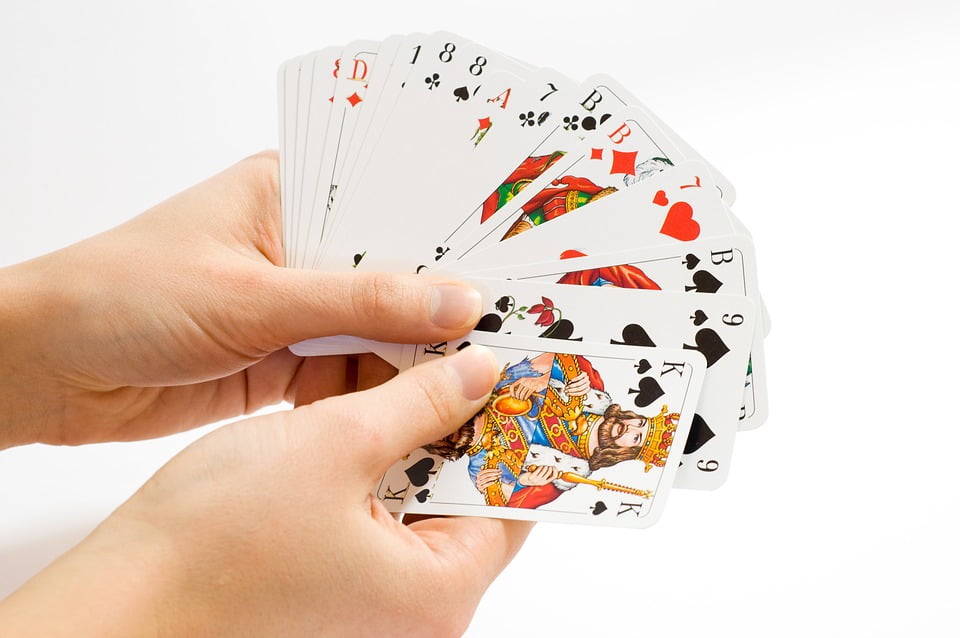 Playing-card tas